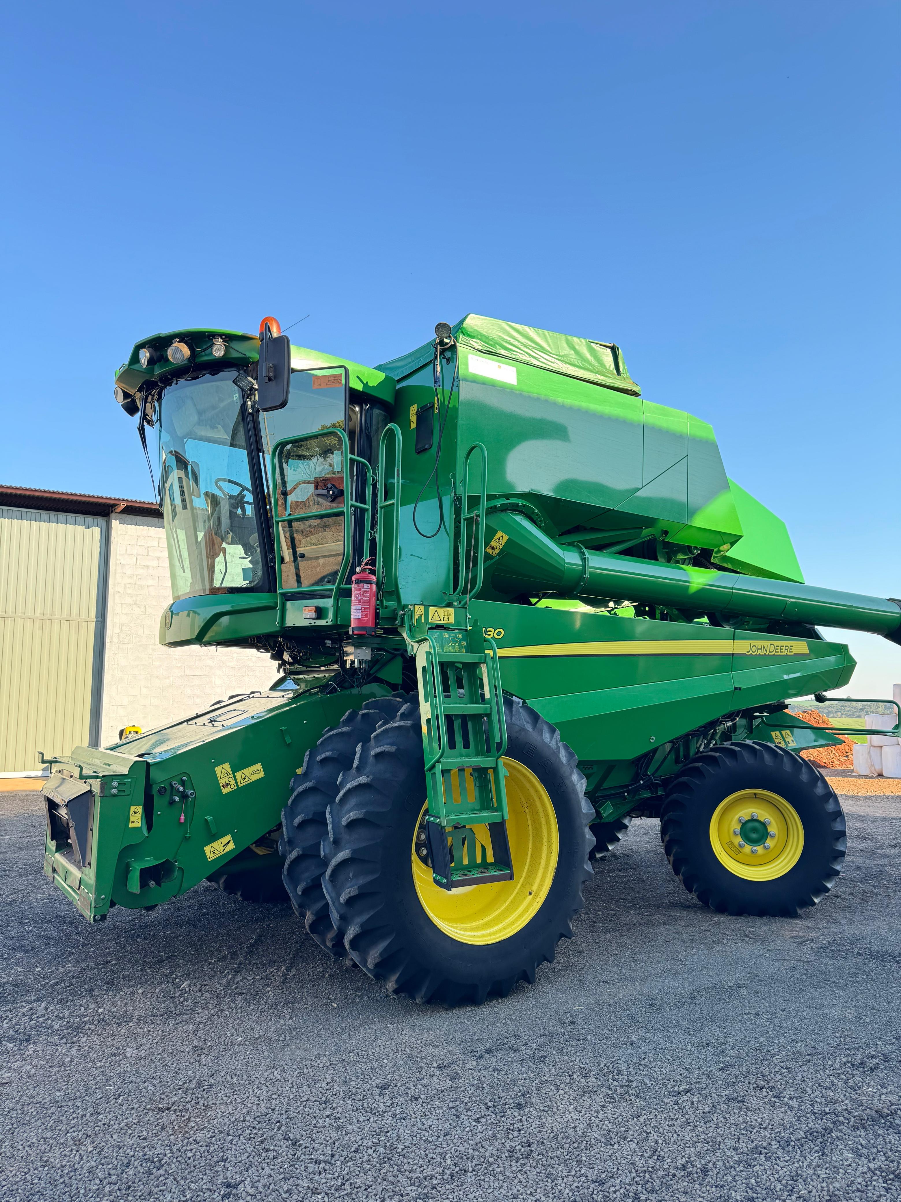 John Deere S430